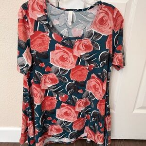 Lularoe T shirt